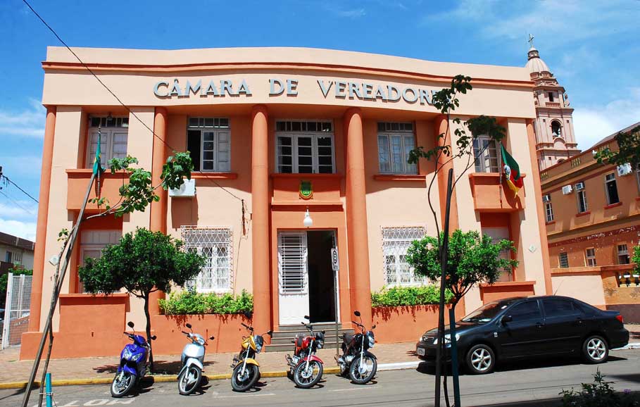Próxima sessão ordinária será na quinta-feira, dia 02