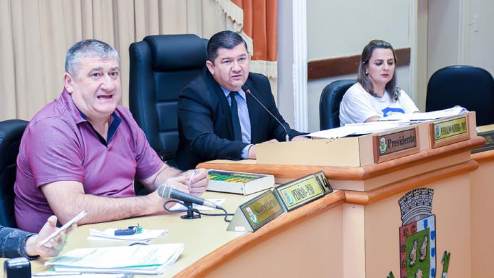 C&acirc;mara de Vereadores e prefeitura de Santo &Acirc;ngelo adotam turno &uacute;nico