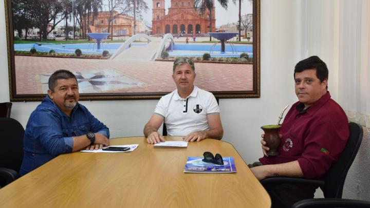 C&acirc;mara de Vereadores recebe convite para posse de patronagem do CTG Tio Bilia