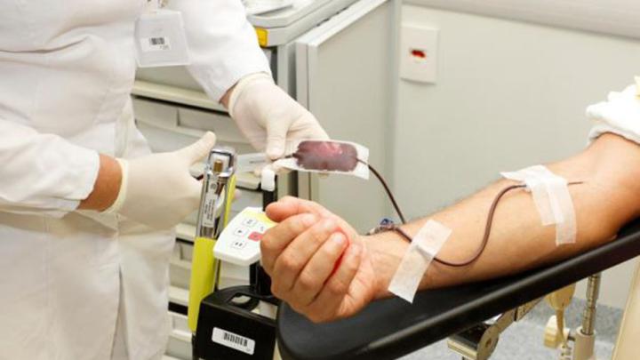 Projeto prev&ecirc; isen&ccedil;&atilde;o de pagamento do estacionamento da Zona Azul para doadores de sangue
